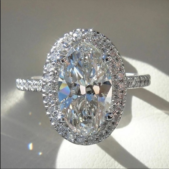 New Women’s 925 Silver Oval Cut Diamond Ring - Picture 4 of 6